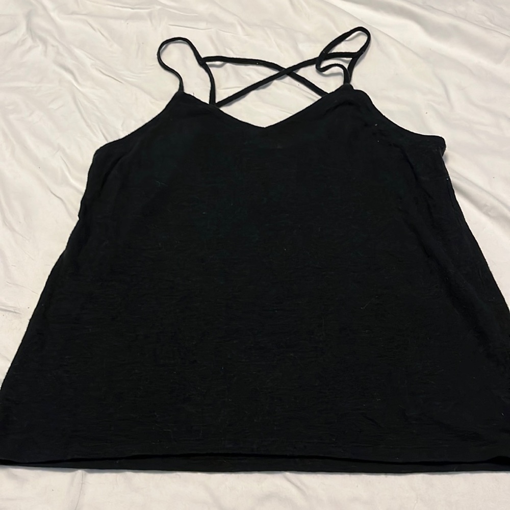 Black Universal Thread tank top.